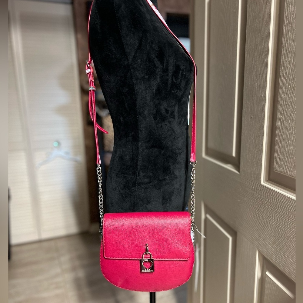 Betsey Johnson Red Floral Crossbody Bag - Picture 8 of 15